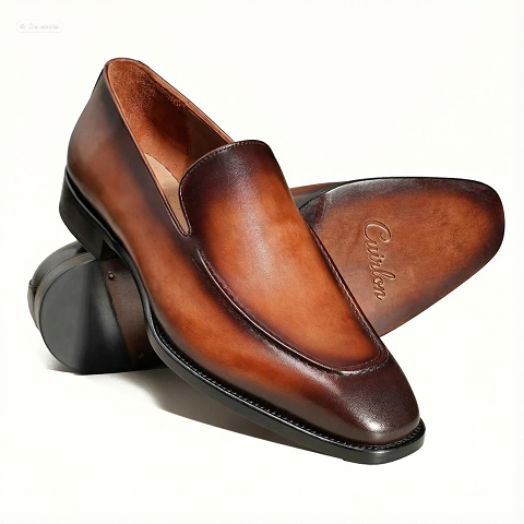 Mocassin classique à sutures teint à la main