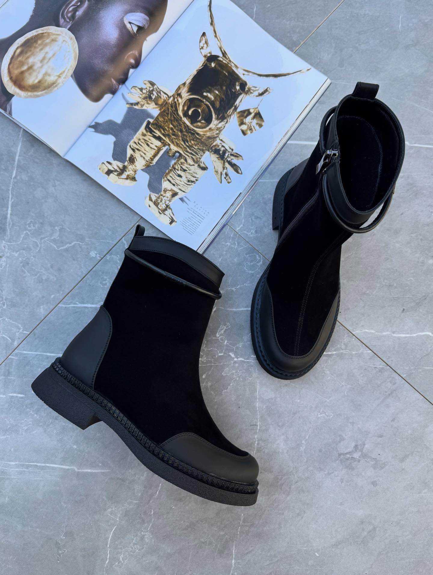 Chaussures en Cuir et Daim
