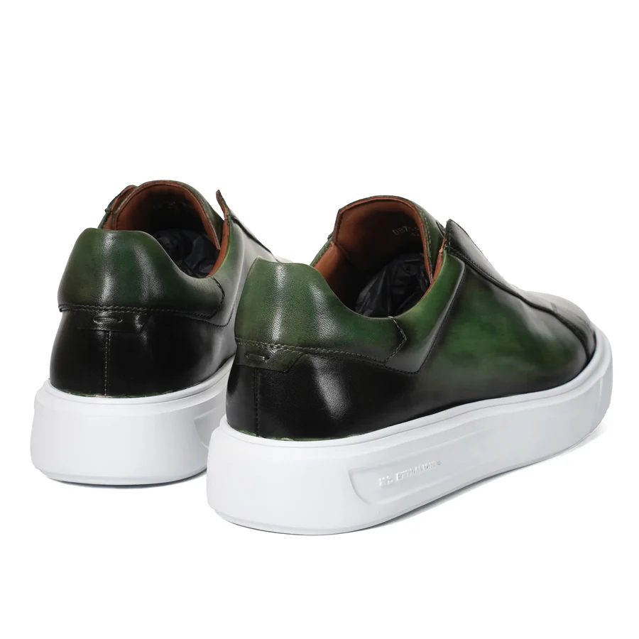 Baskets décontractées peintes à la main